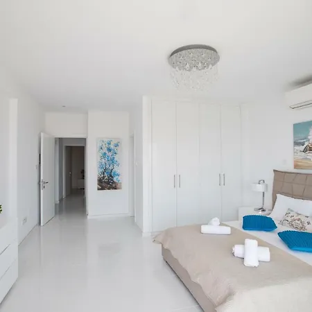 Apartament Thea Luxury Protaras