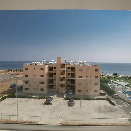 Apartament Thea Luxury Protaras
